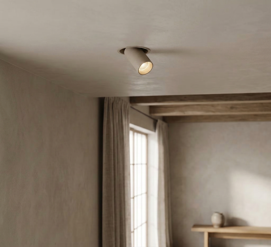 Spots in antraciet plafond — luxe eetkamer